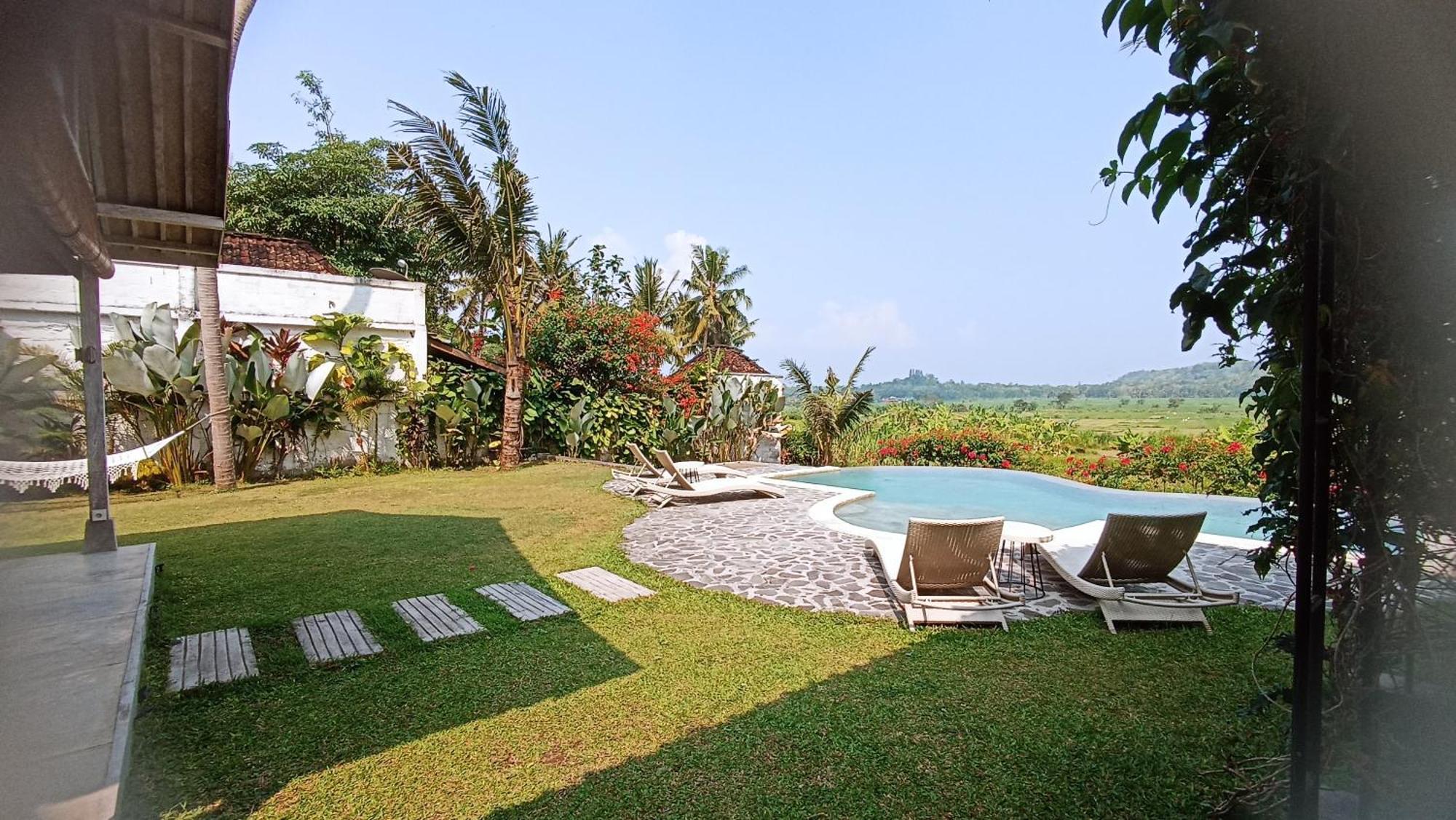 Sunmoonstarvillas Yogyakarta Jarakan Extérieur photo